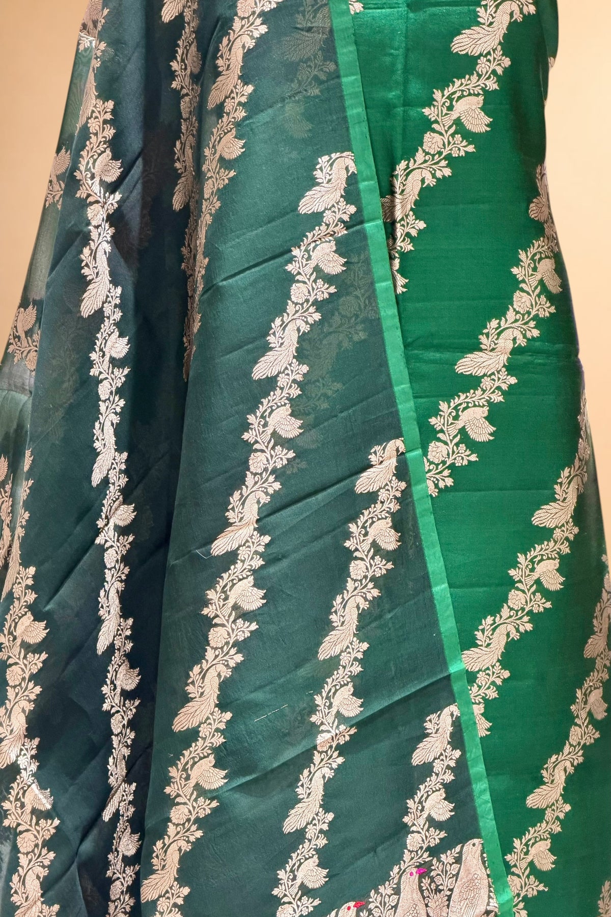 Green Banarasi Soft Silk Suit Set With Organza Dupatta