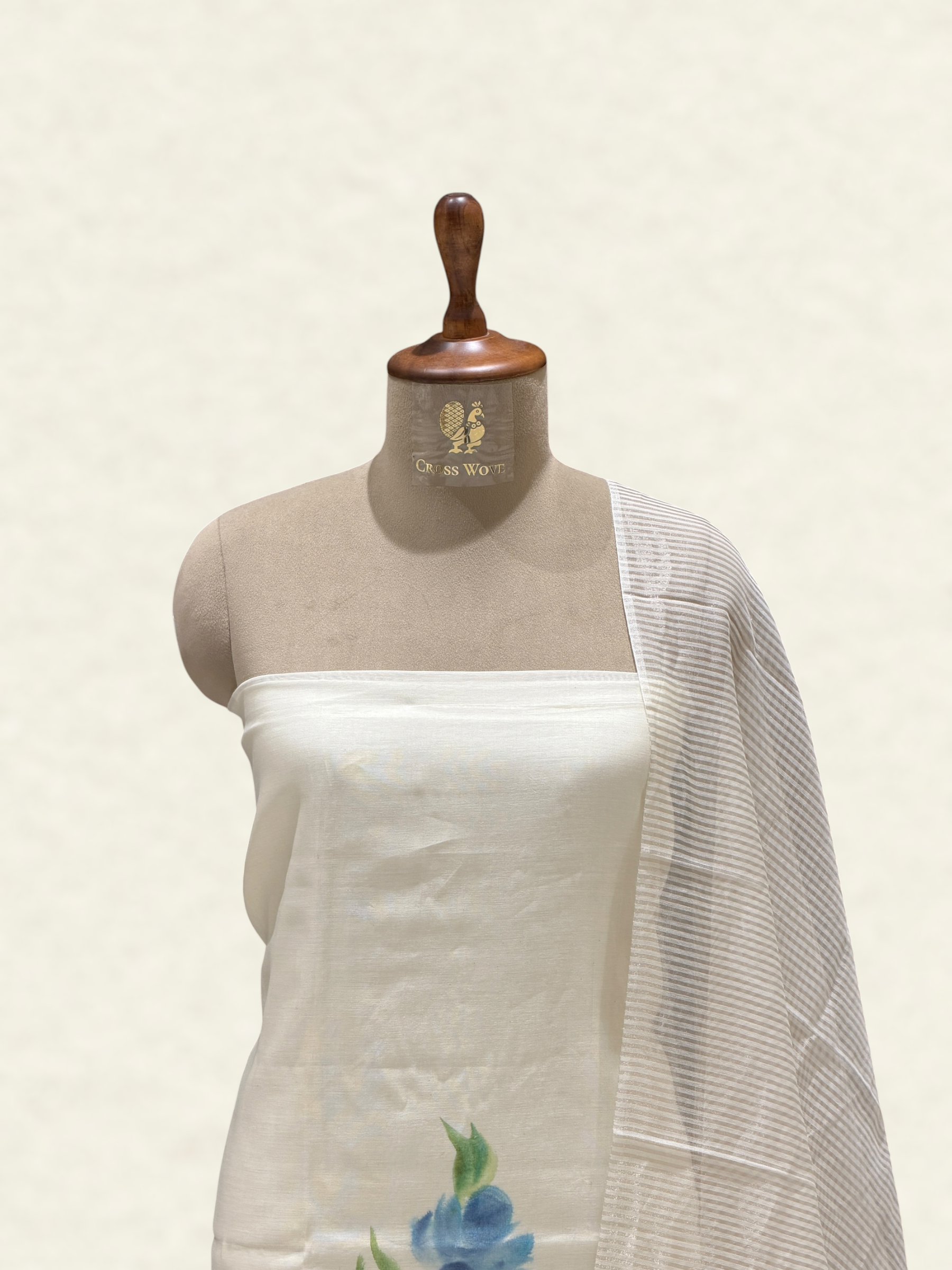 White Mul Cotton Suit Set with Handbrush Floral Print