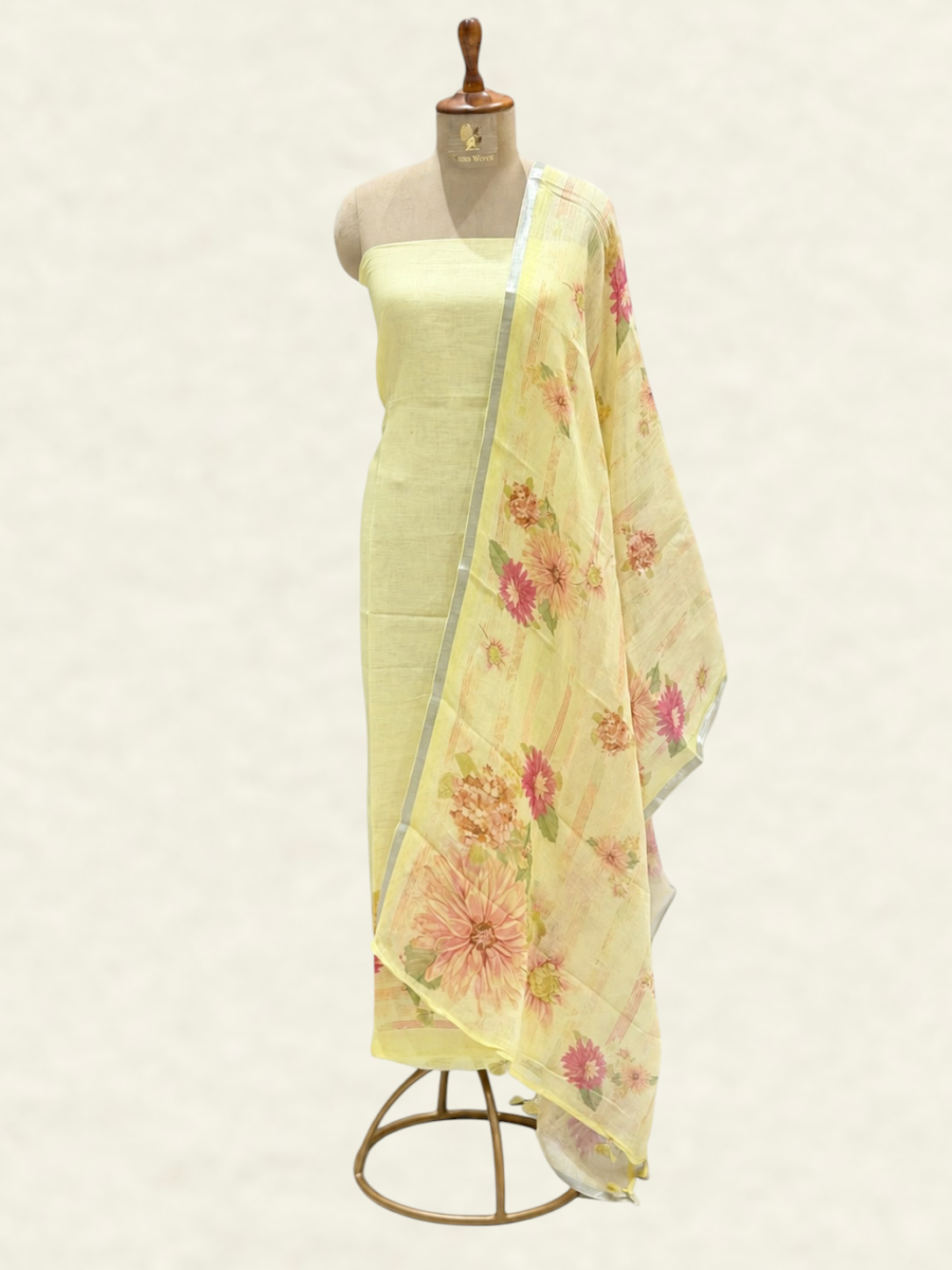 Pure Linen Pista Green Floral Printed Suit Set with Mul Dupatta