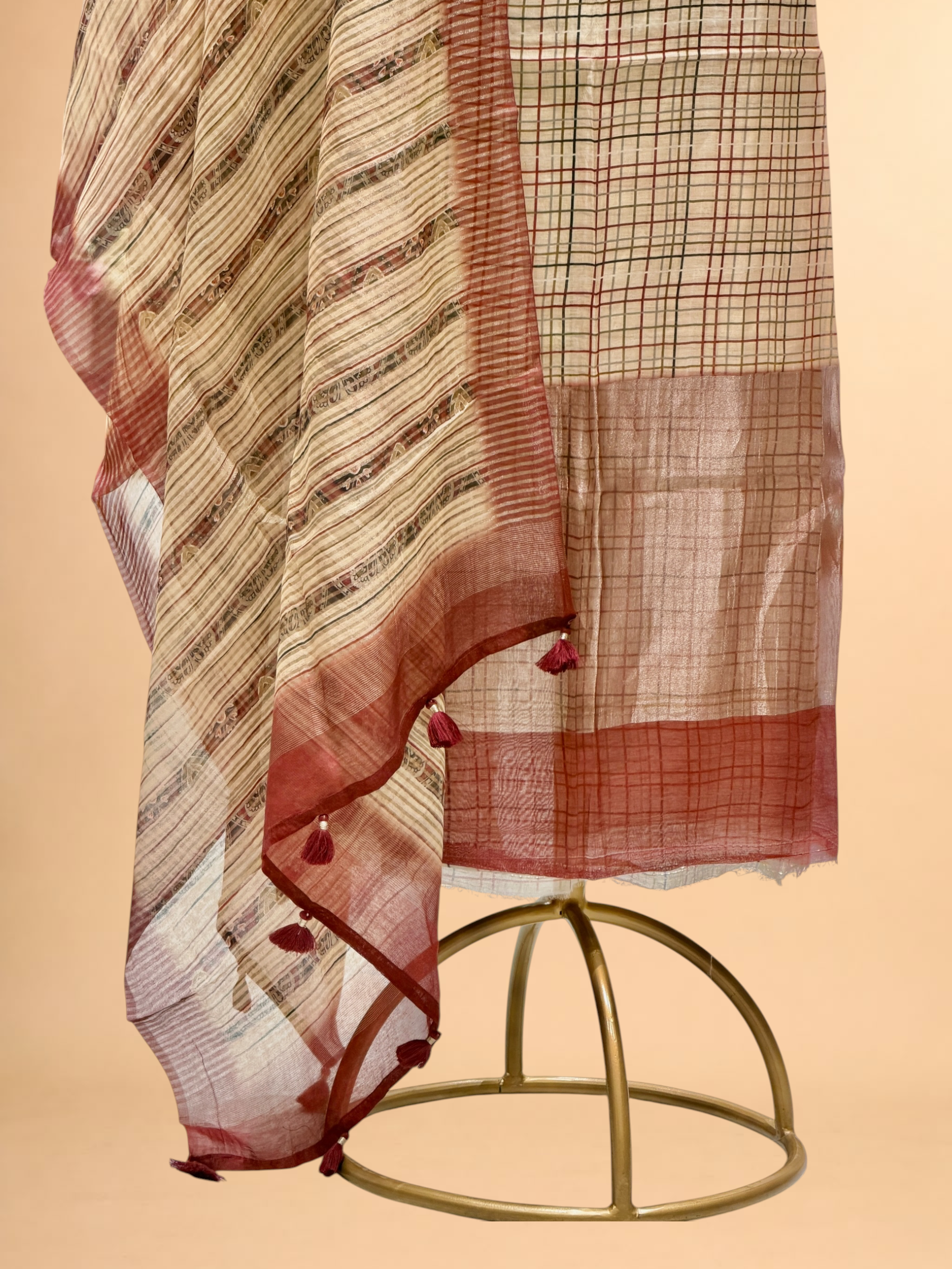 Ivory Checkered Mul Print Suit Set with Printed Dupatta