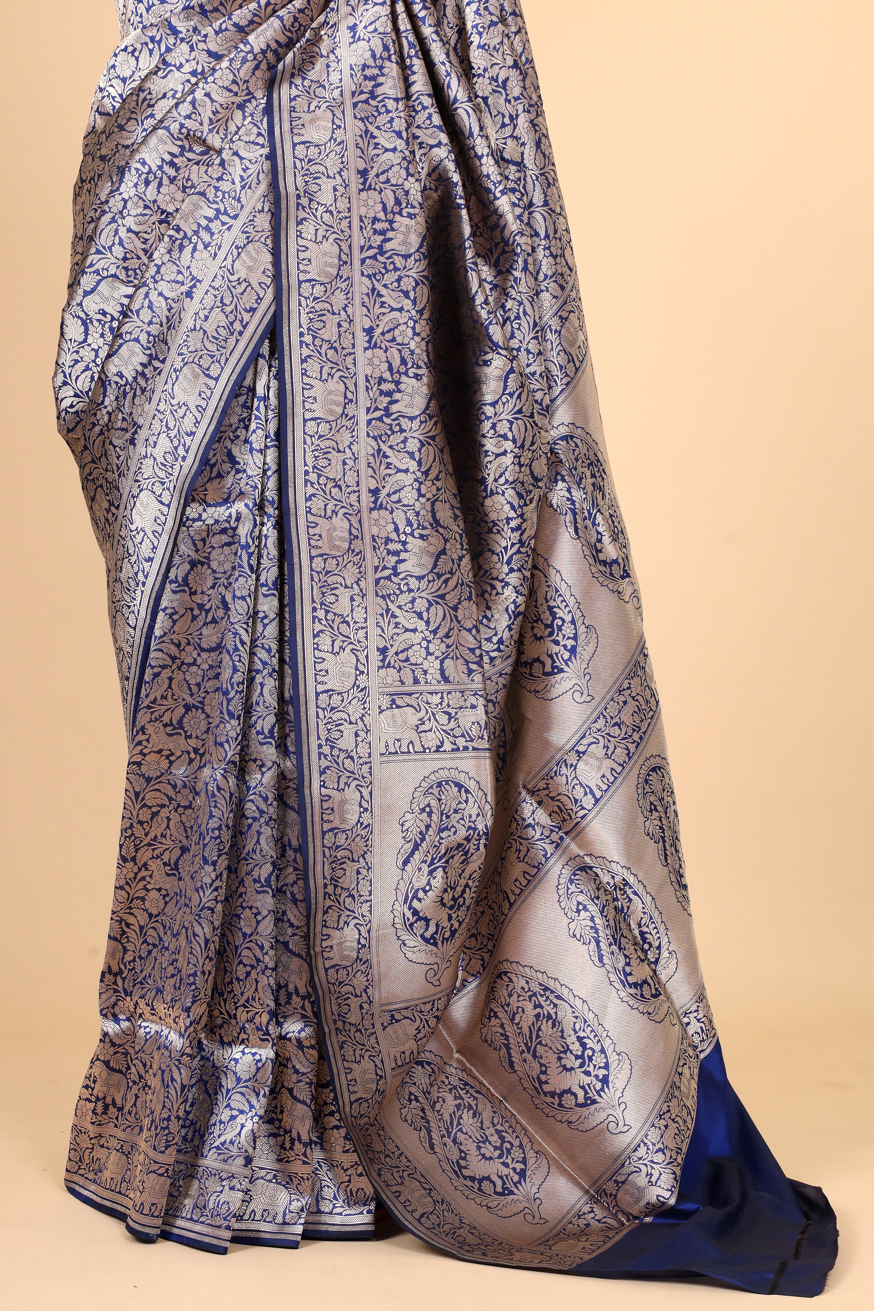 Navy Blue Shikarghah Handwoven Pure Banarasi Katan Silk Saree