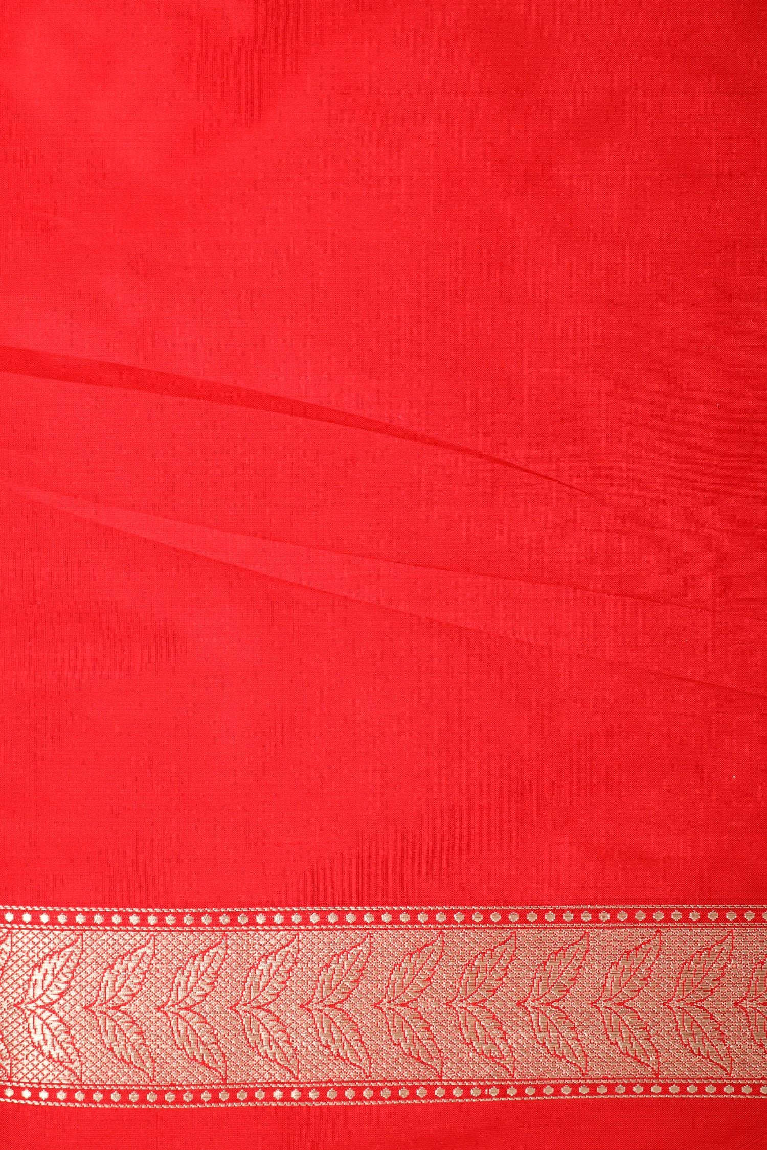 Red Handwoven Pure Banarasi Katan Silk Saree