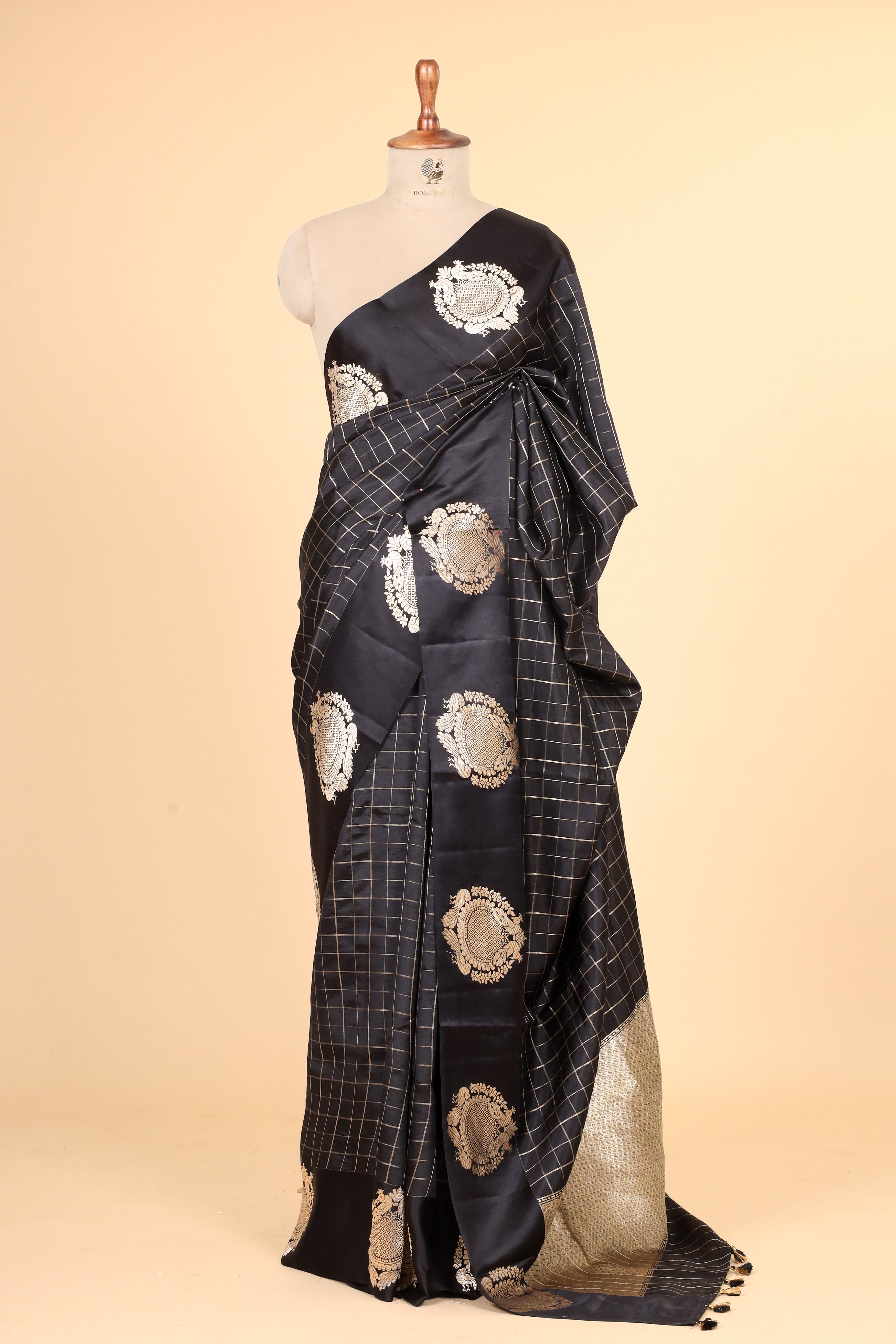 Black Handwoven Pure Banarasi Soft Silk Saree