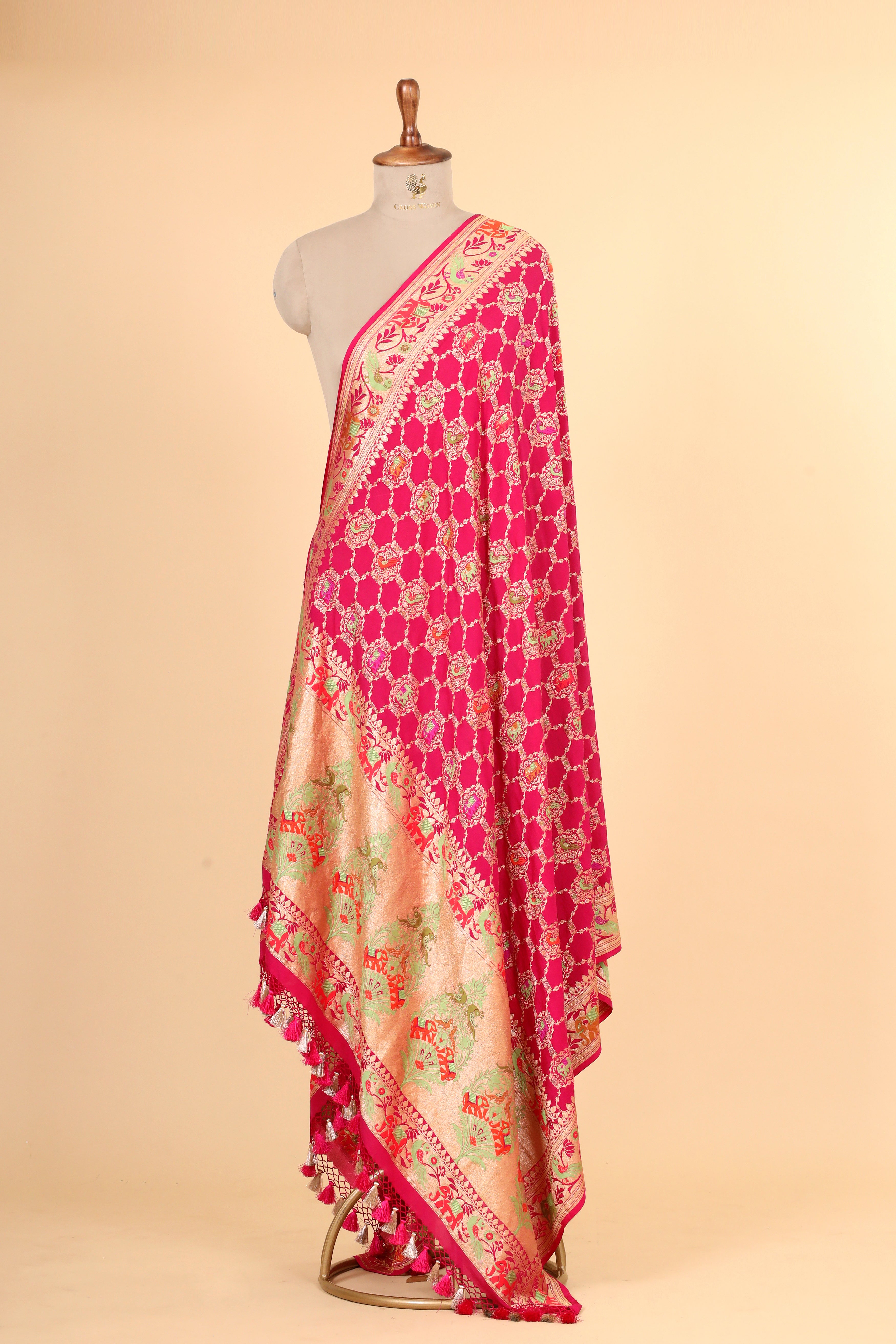 Pink Shikarghah Meenakari Georgette Khaddi Banarasi Handloom Dupatta