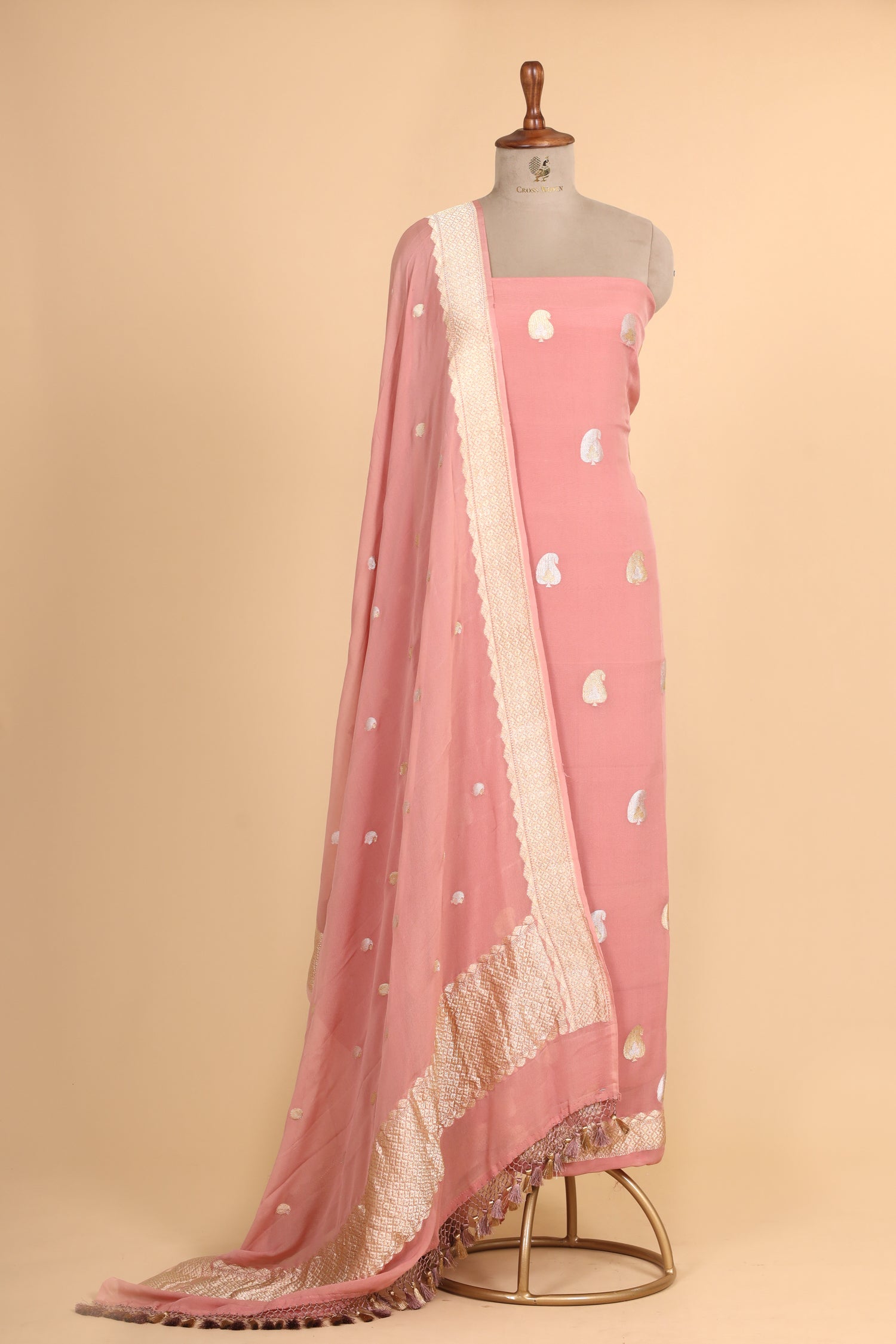Rose Pink Georgette Suit Set With Floral Motifs