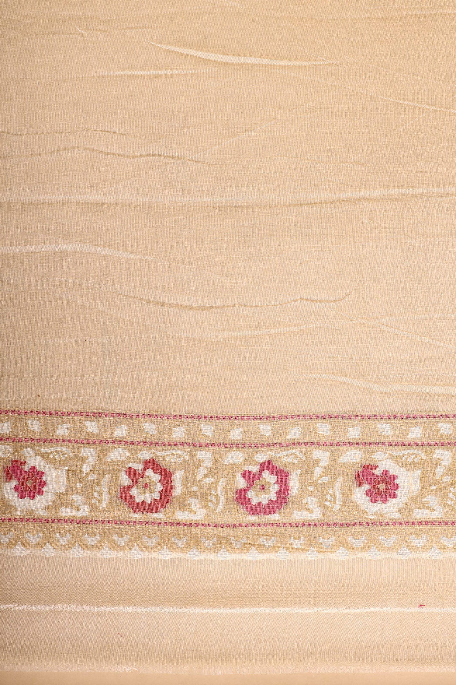 Ivory Pure Jamdani Silk Saree with Meenakari Floral Jaal & Pink Border