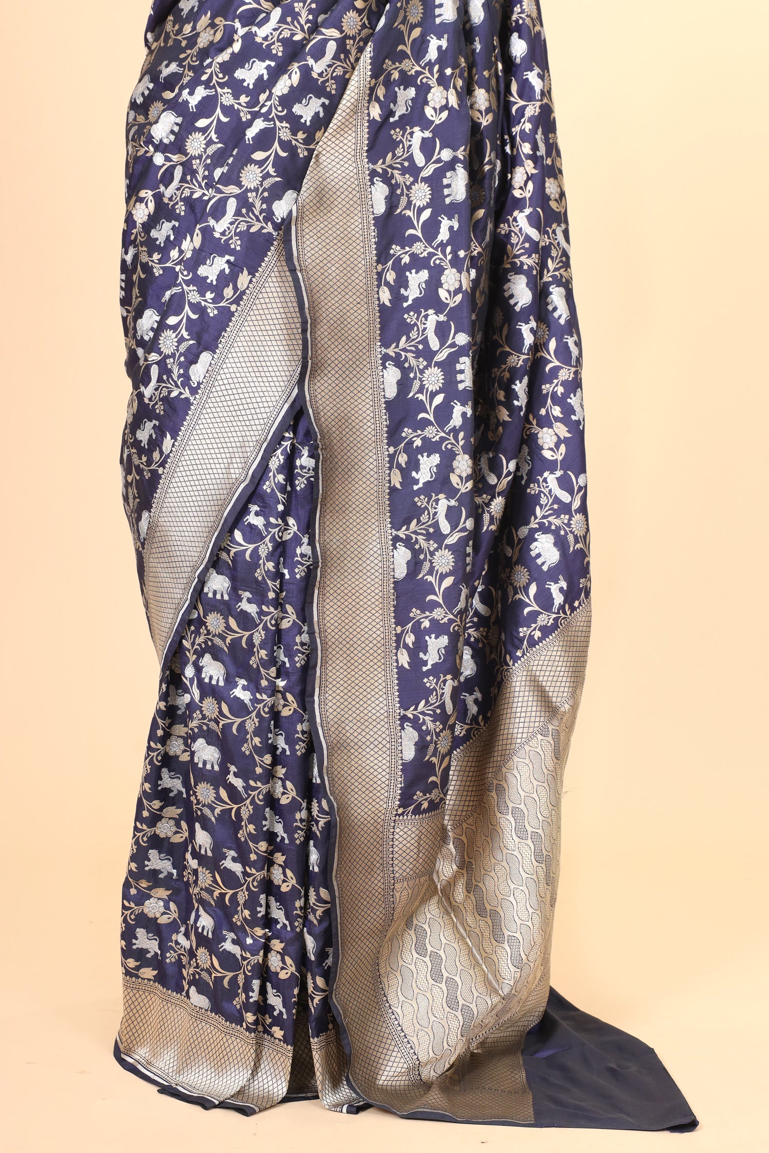 Navy Blue Shikarghah Handwoven Pure Banarasi Katan Silk Saree