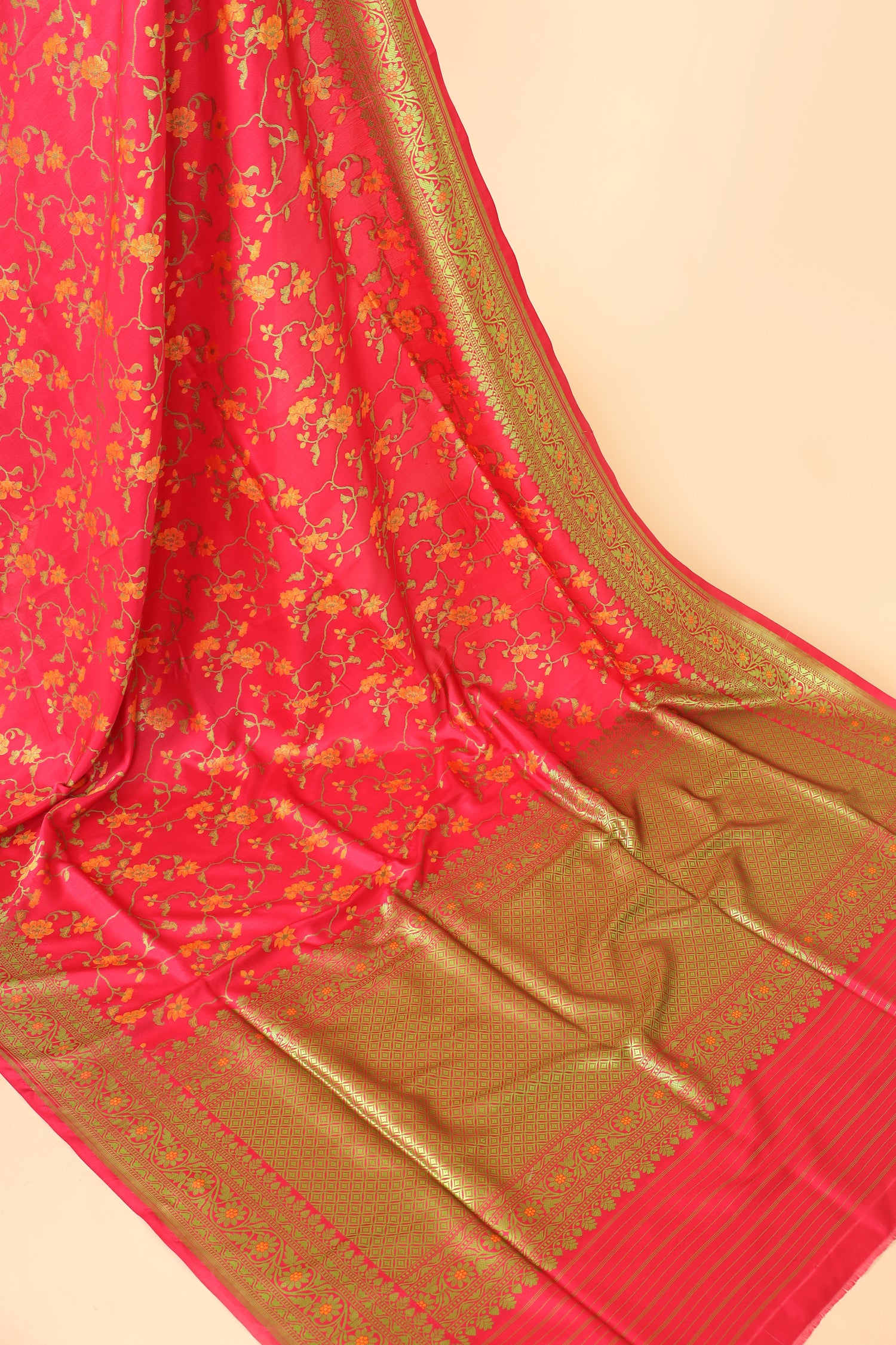Hot Pink Handwoven Pure Banarasi Katan Silk Saree