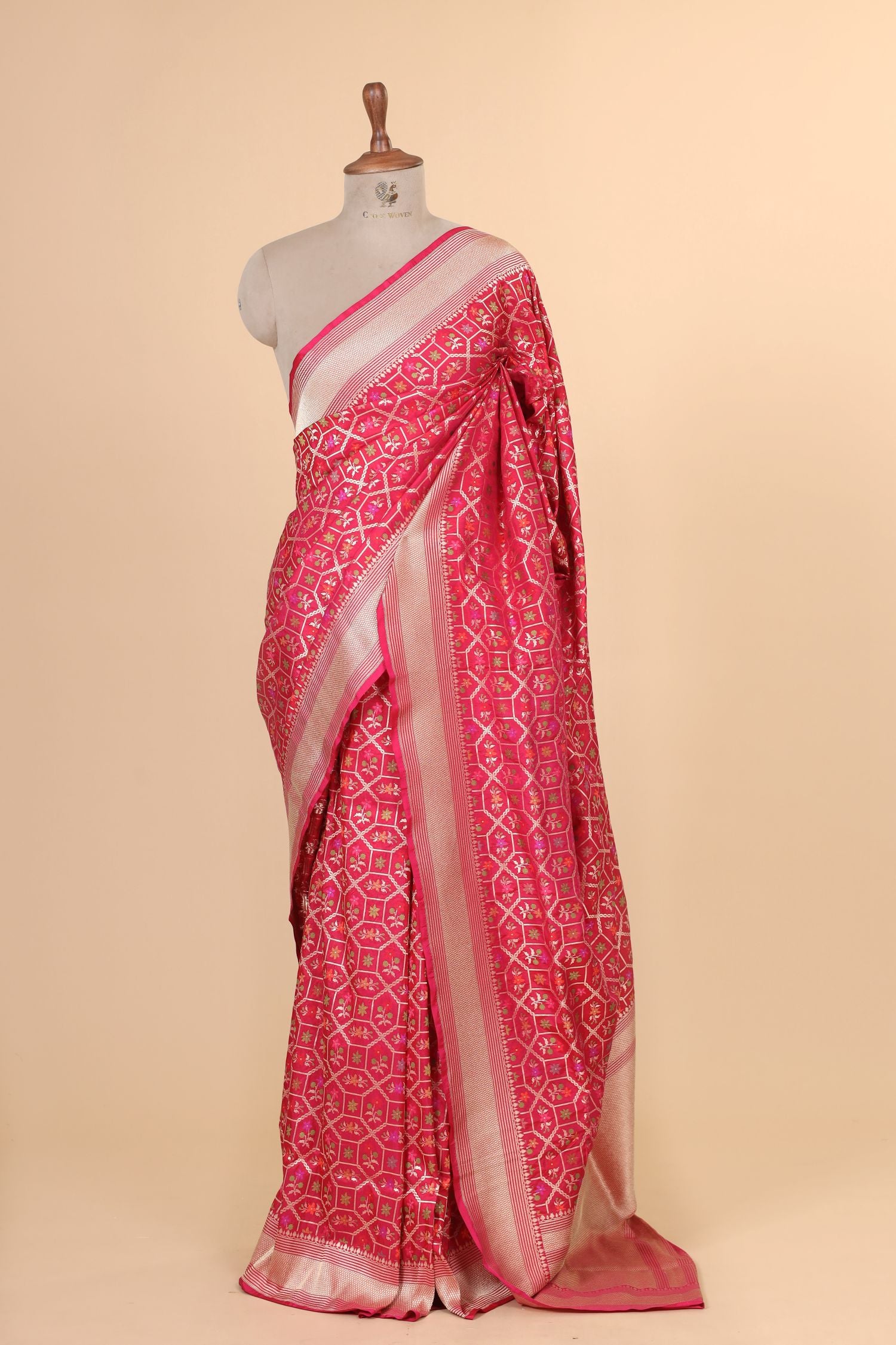 Rani Pink Handwoven Pure Banarasi Katan Silk Saree