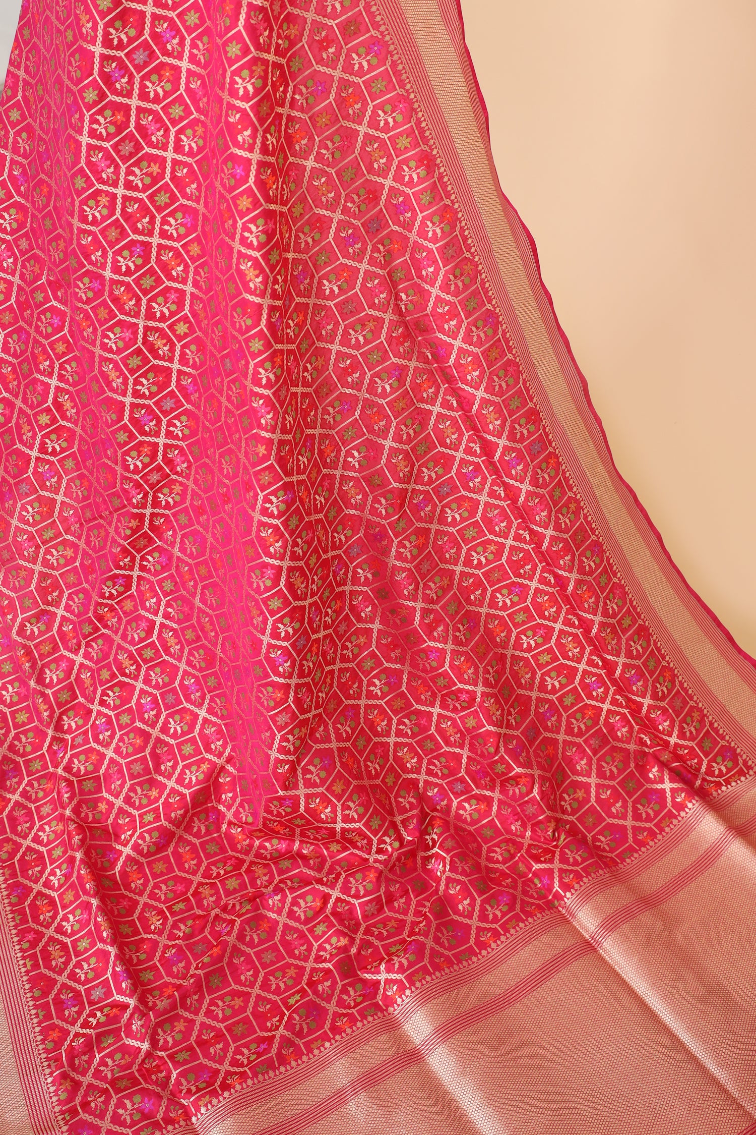 Rani Pink Handwoven Pure Banarasi Katan Silk Saree