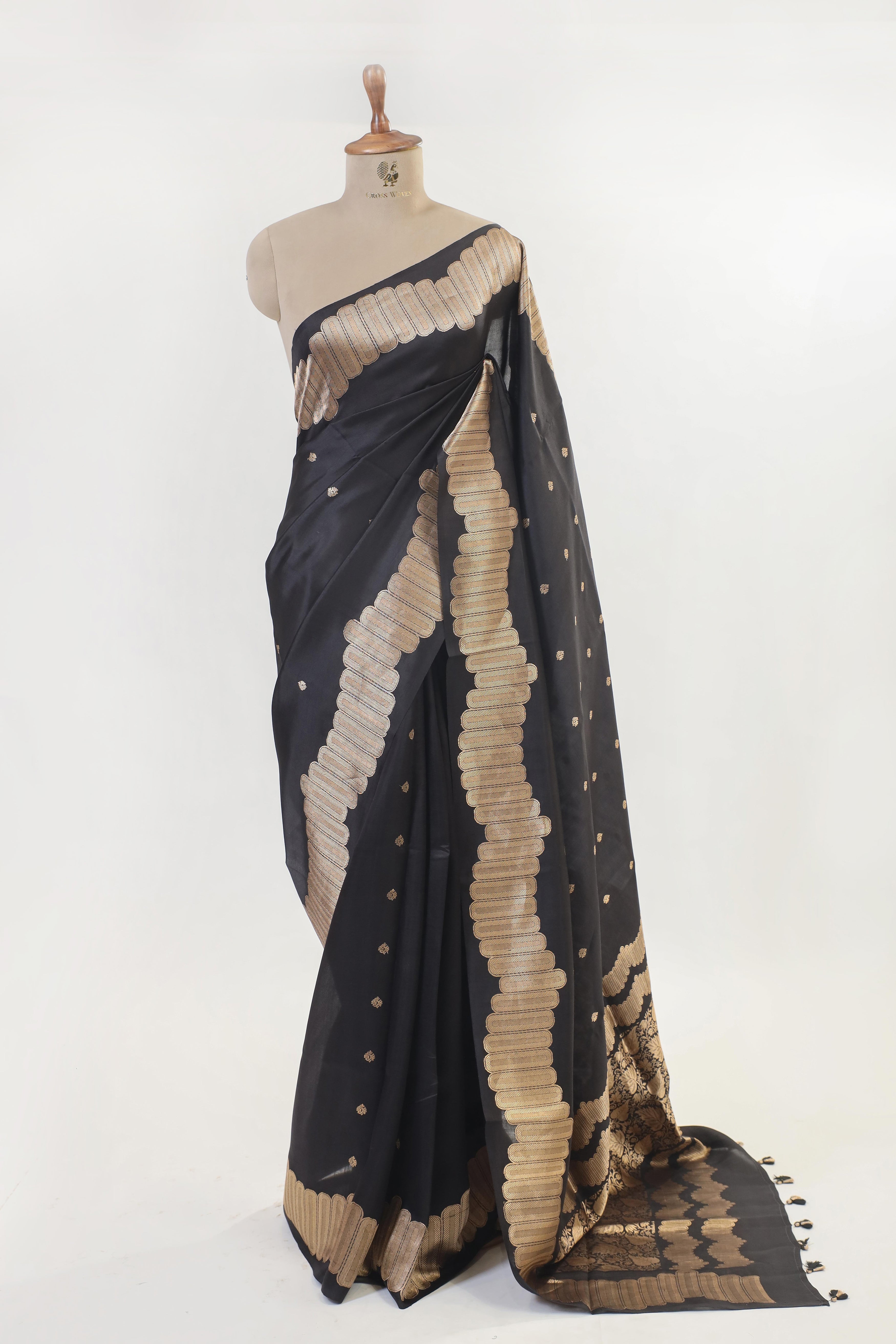 Black Handwoven Pure Banarasi Soft Silk Saree